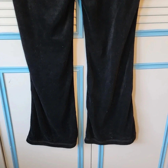 Hannah Jones New York Black Velour Pants - Picture 7 of 11